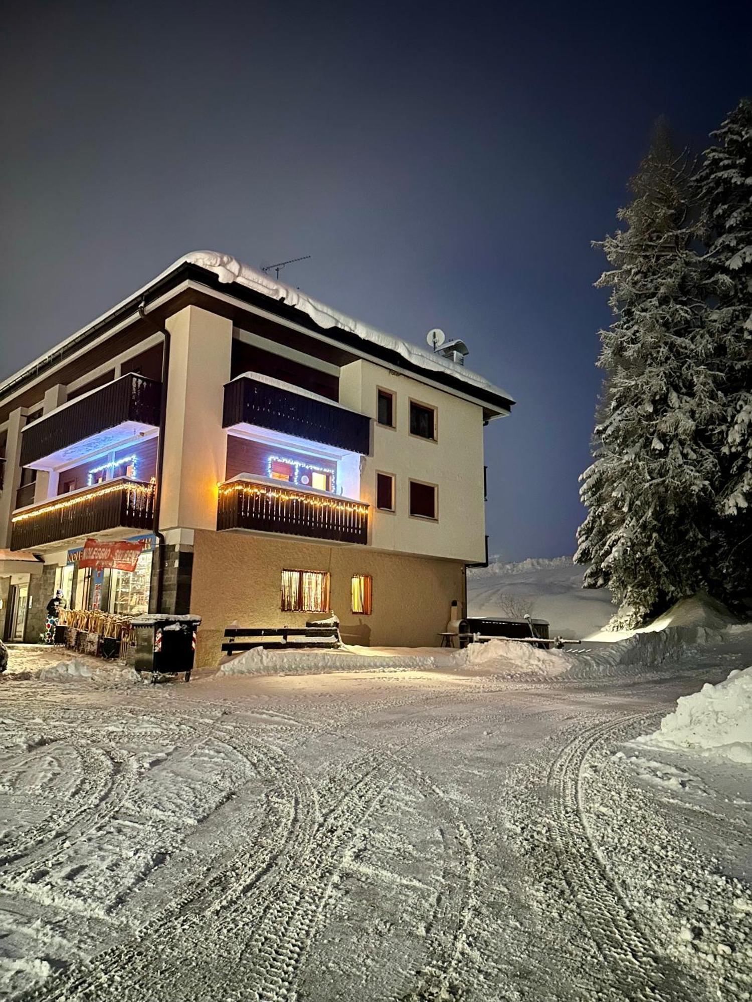 Costalungahouse Trekkingbikeski Selfcheck-In Apartment Carezza al Lago Exteriér fotografie