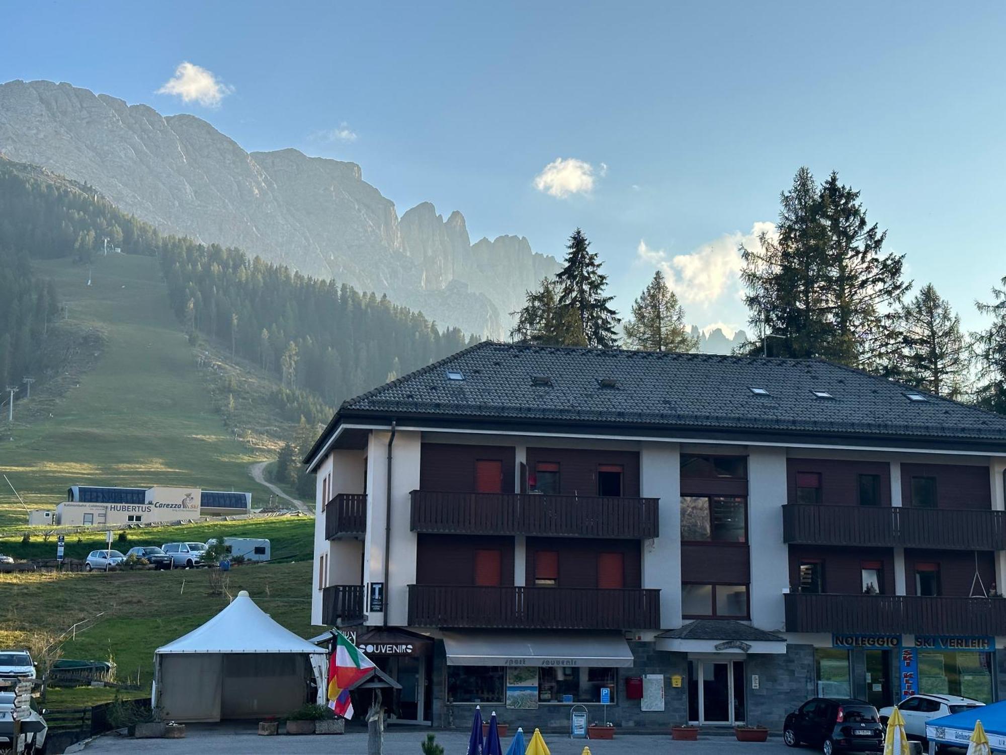 Costalungahouse Trekkingbikeski Selfcheck-In Apartment Carezza al Lago Exteriér fotografie