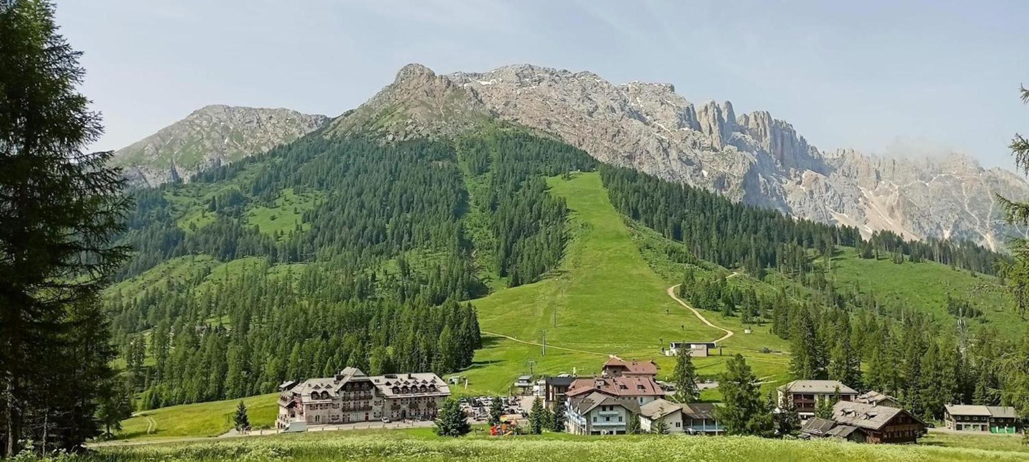 Costalungahouse Trekkingbikeski Selfcheck-In Apartment Carezza al Lago Exteriér fotografie